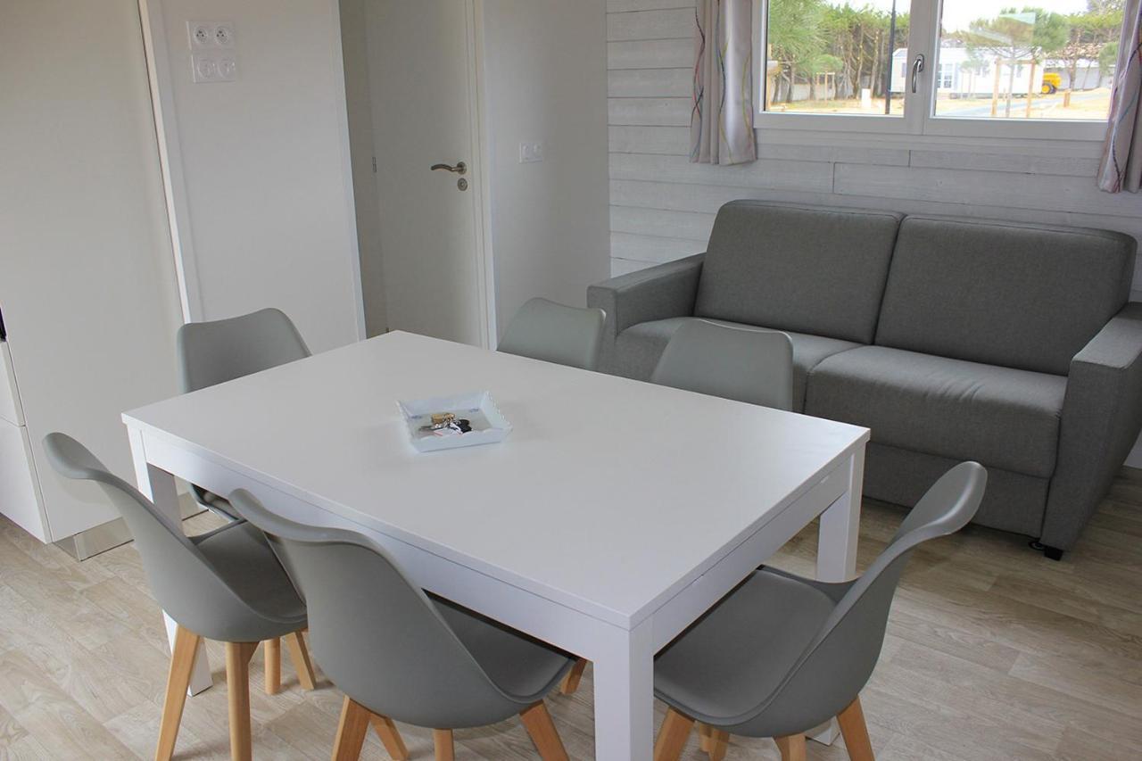 Chalet Pour 6, Domaine Avec Piscine Saint-Hilaire-de-Riez Exteriér fotografie